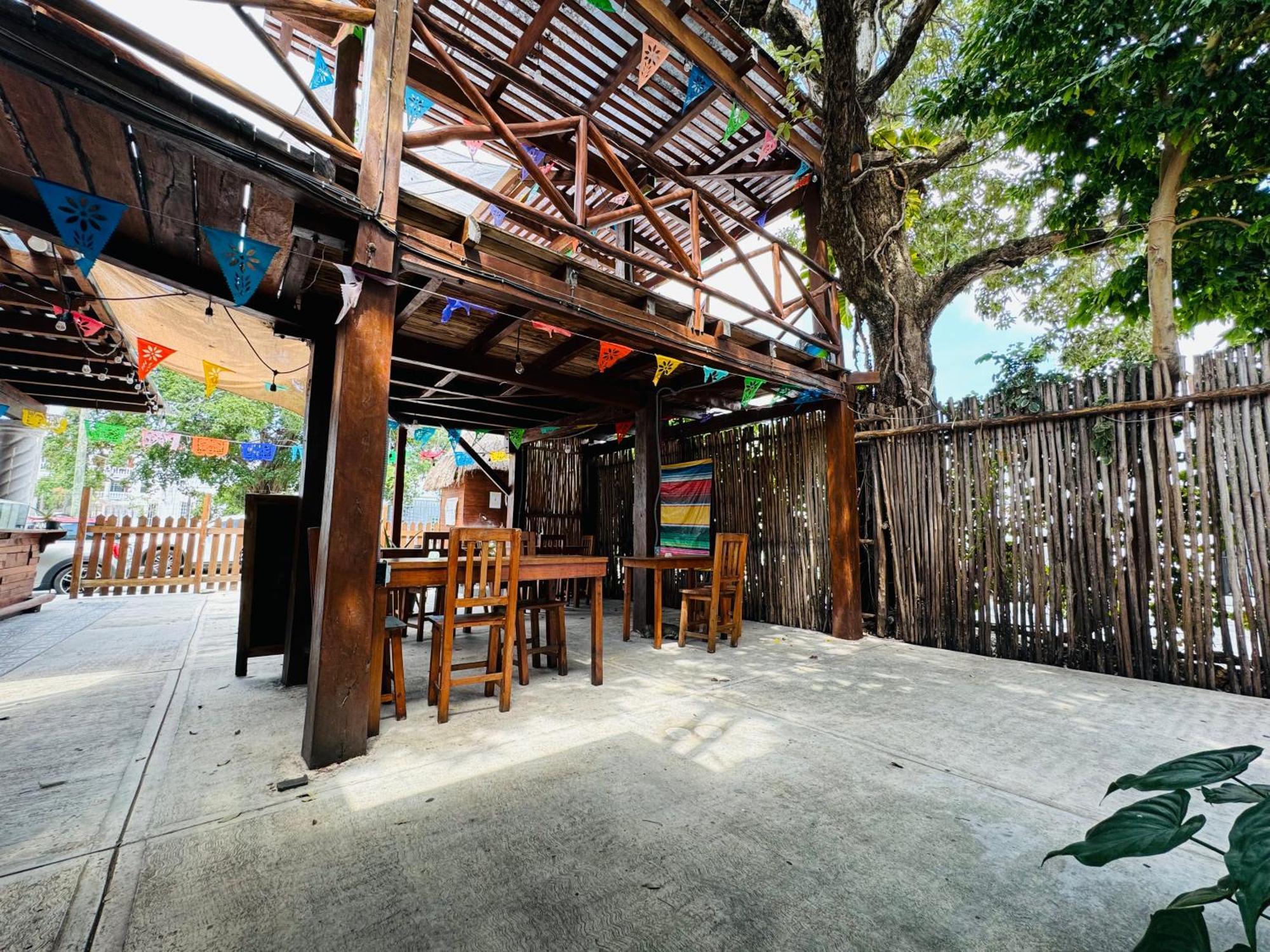 Ahava Hostal Boutique Канкун Экстерьер фото